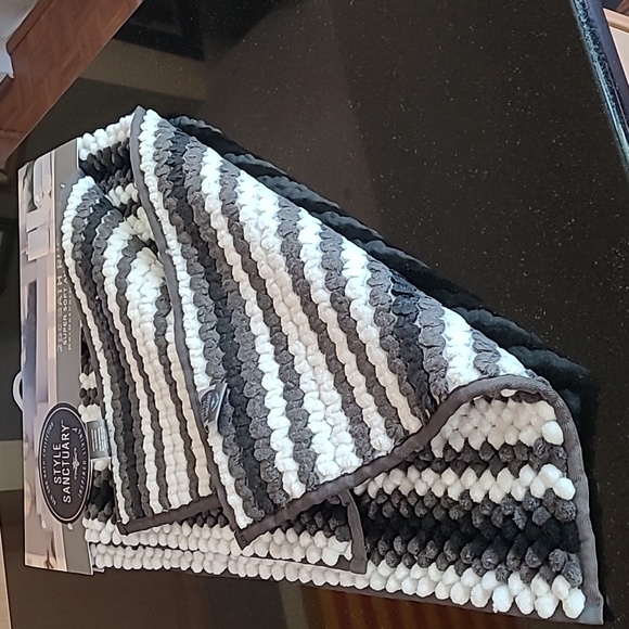 🖤🤍🩶Style Sanctuary Bath Rug Set - Picture 3 of 11